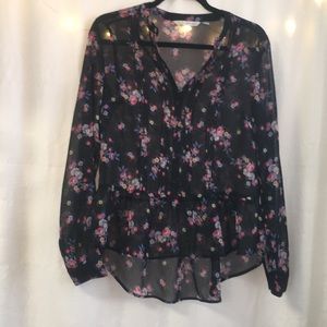Pretty Lauren Conrad top